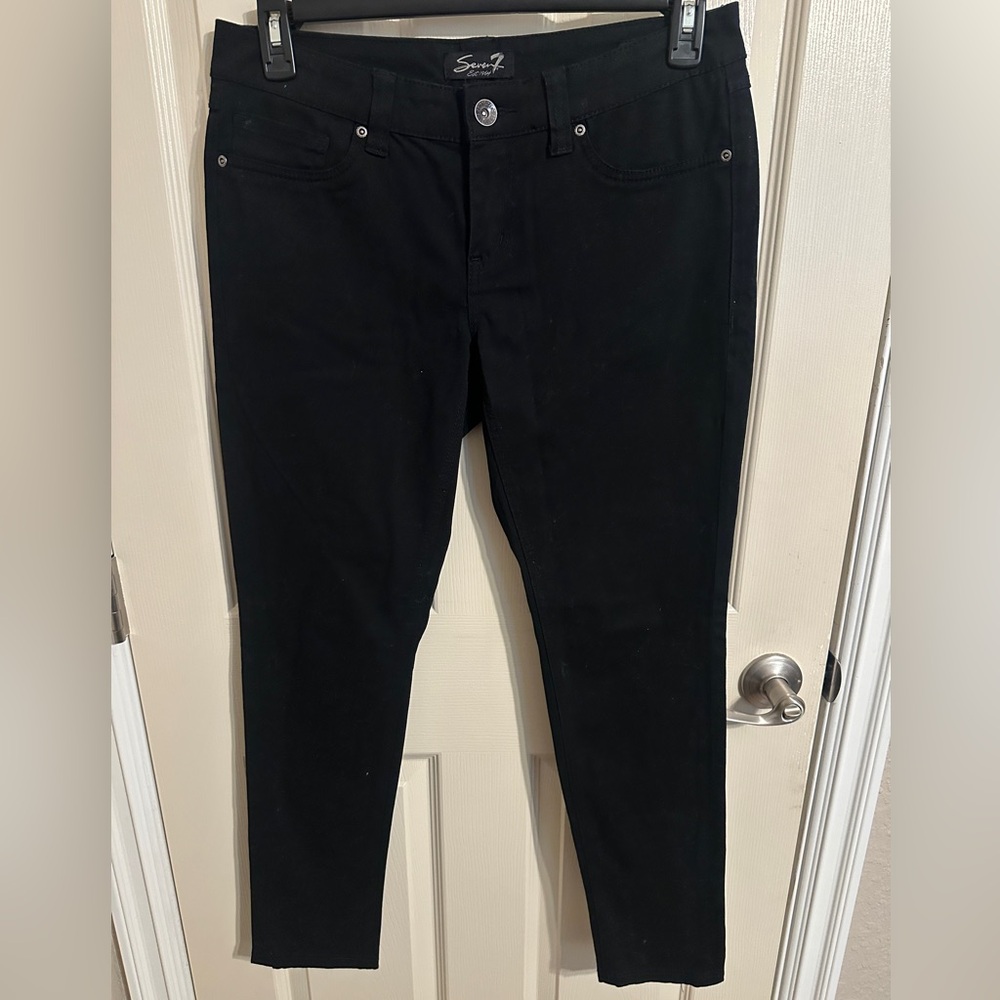 Seven7 Black Women's Stretch Jeans